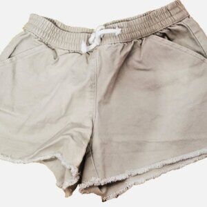 Crazy8 Khaki Biege Frayed edge shorts Medium Girls size 7/8 CUTE